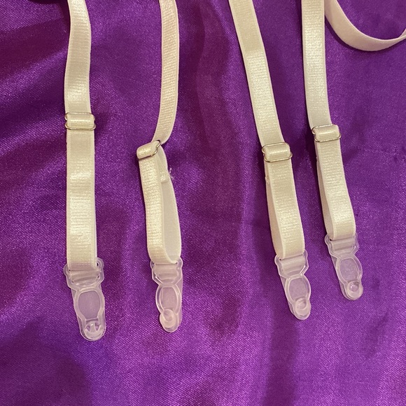 Sexy Lingerie Bra,Thong & Garter SZ L - Picture 13 of 14